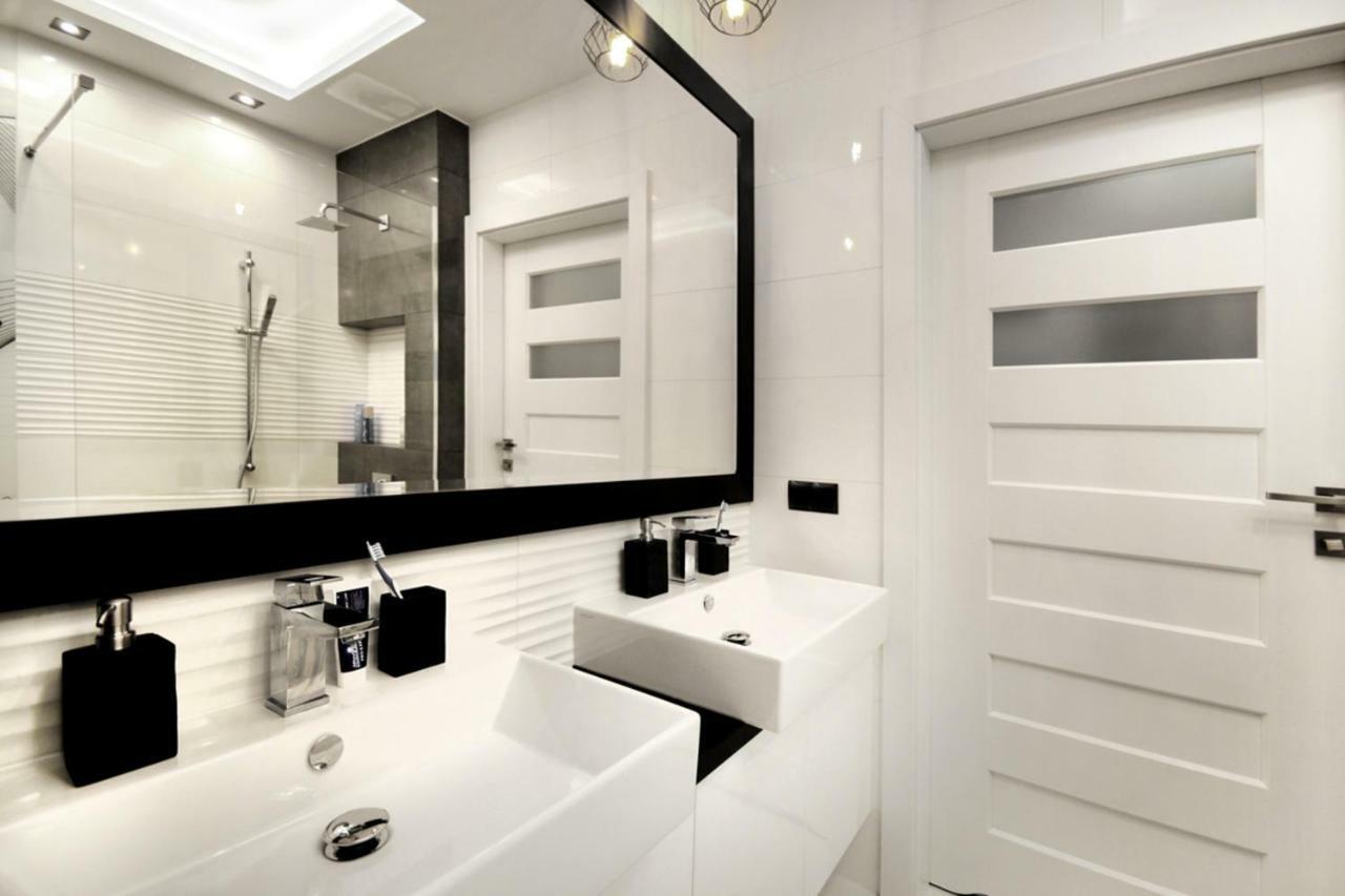 Bulwary Wislane P&O Serviced Apartments With Ac Varsovie Extérieur photo