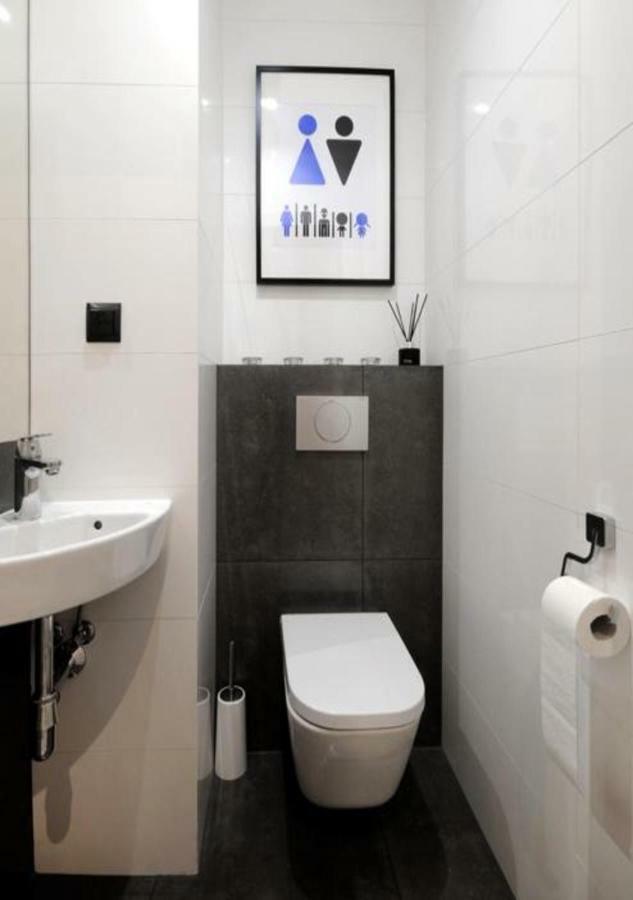 Bulwary Wislane P&O Serviced Apartments With Ac Varsovie Extérieur photo